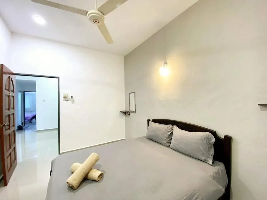 Modern Cozy Sweet House 4 Room 10Pax@Alma Bm Bukit Mertajam Holiday home