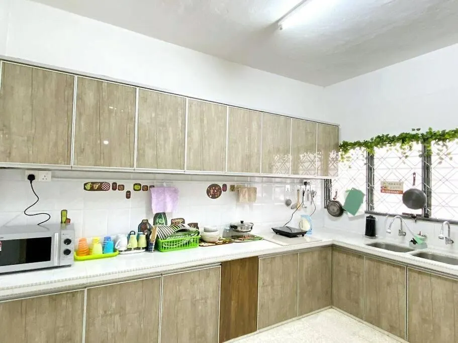 Modern Cozy Sweet House 4 Room 10Pax@Alma Bm Bukit Mertajam
