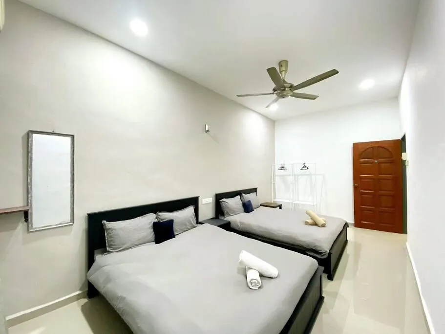 Holiday home Modern Cozy Sweet House 4 Room 10Pax@Alma Bm Bukit Mertajam